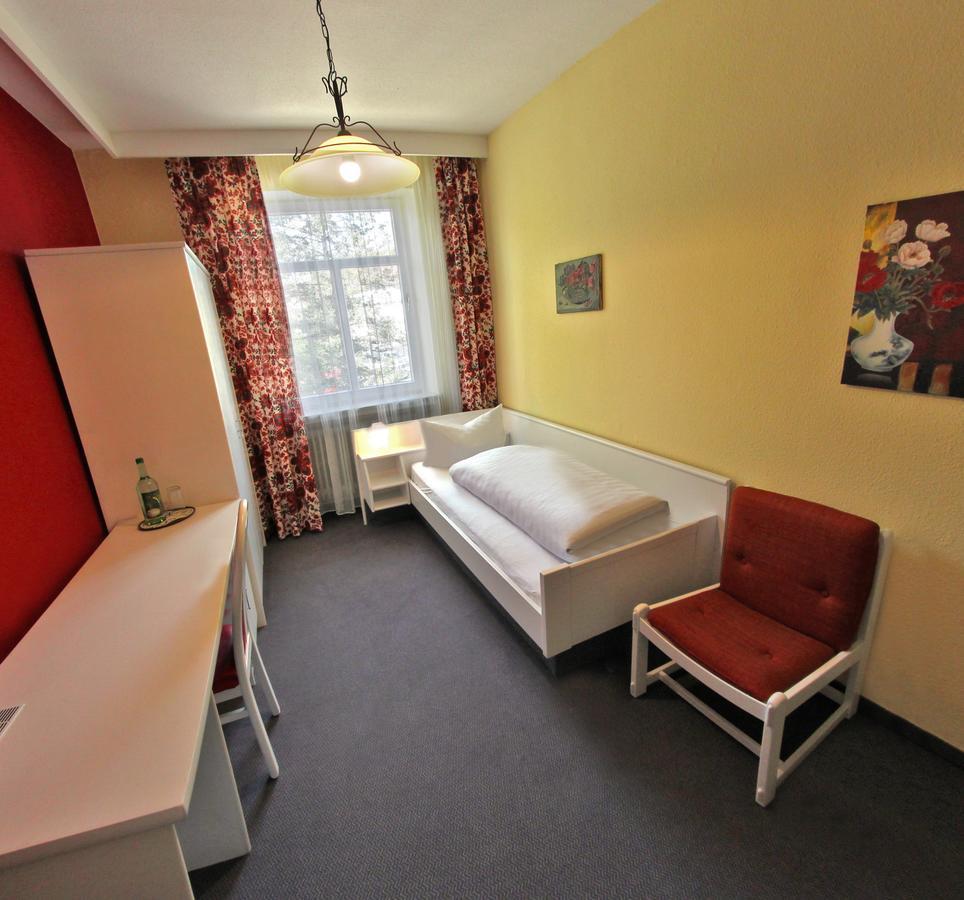 Gesundheitshotel Roessle Bad Wurzach Bagian luar foto